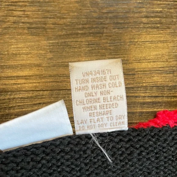 Vintage Cherokee Size Medium Christmas Holiday Winter Ugly Sweater‎ Embroidered - Picture 4 of 9